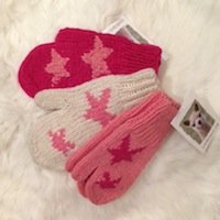 Alpaca mittens for children