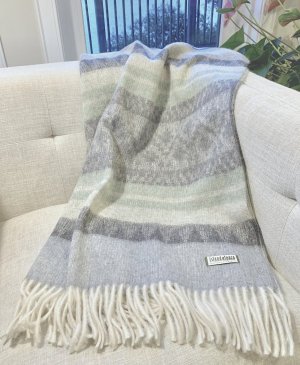 Alpaca blanket throw soft gift for the home