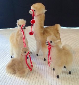 Alpaca toy alpaca fur toy vicuna llama ornament